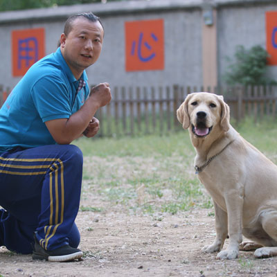 李 老師
